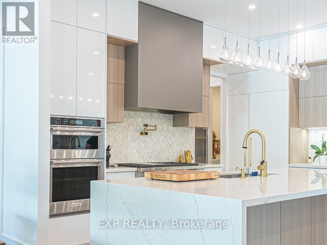 27 Prennan Avenue, Toronto (Islington-City Centre West), Ontario  M9B 4B7 - Photo 14 - W12217691