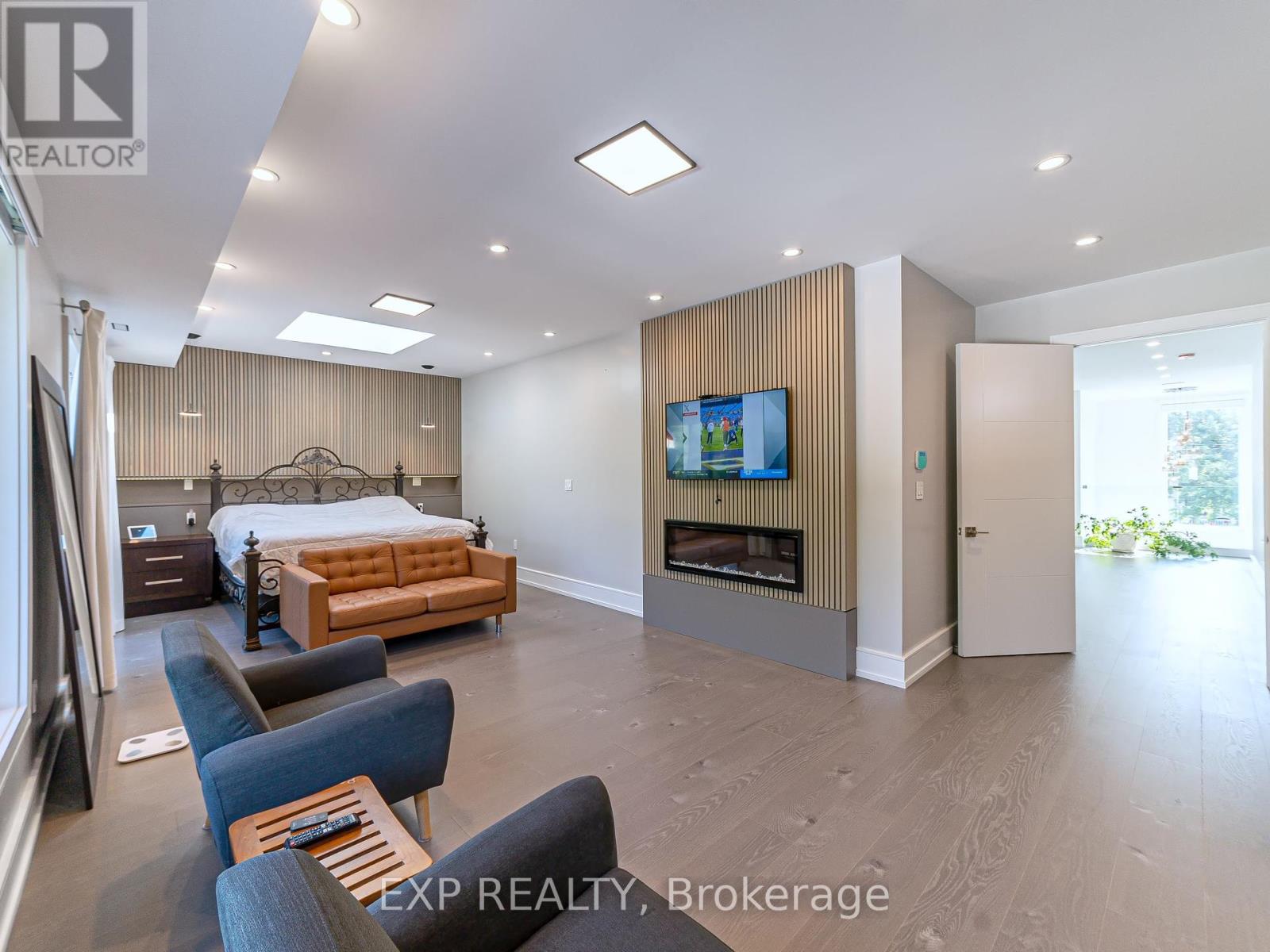 27 Prennan Avenue, Toronto (Islington-City Centre West), Ontario  M9B 4B7 - Photo 21 - W12217691