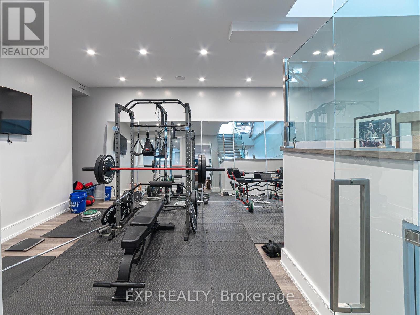 27 Prennan Avenue, Toronto (Islington-City Centre West), Ontario  M9B 4B7 - Photo 27 - W12217691