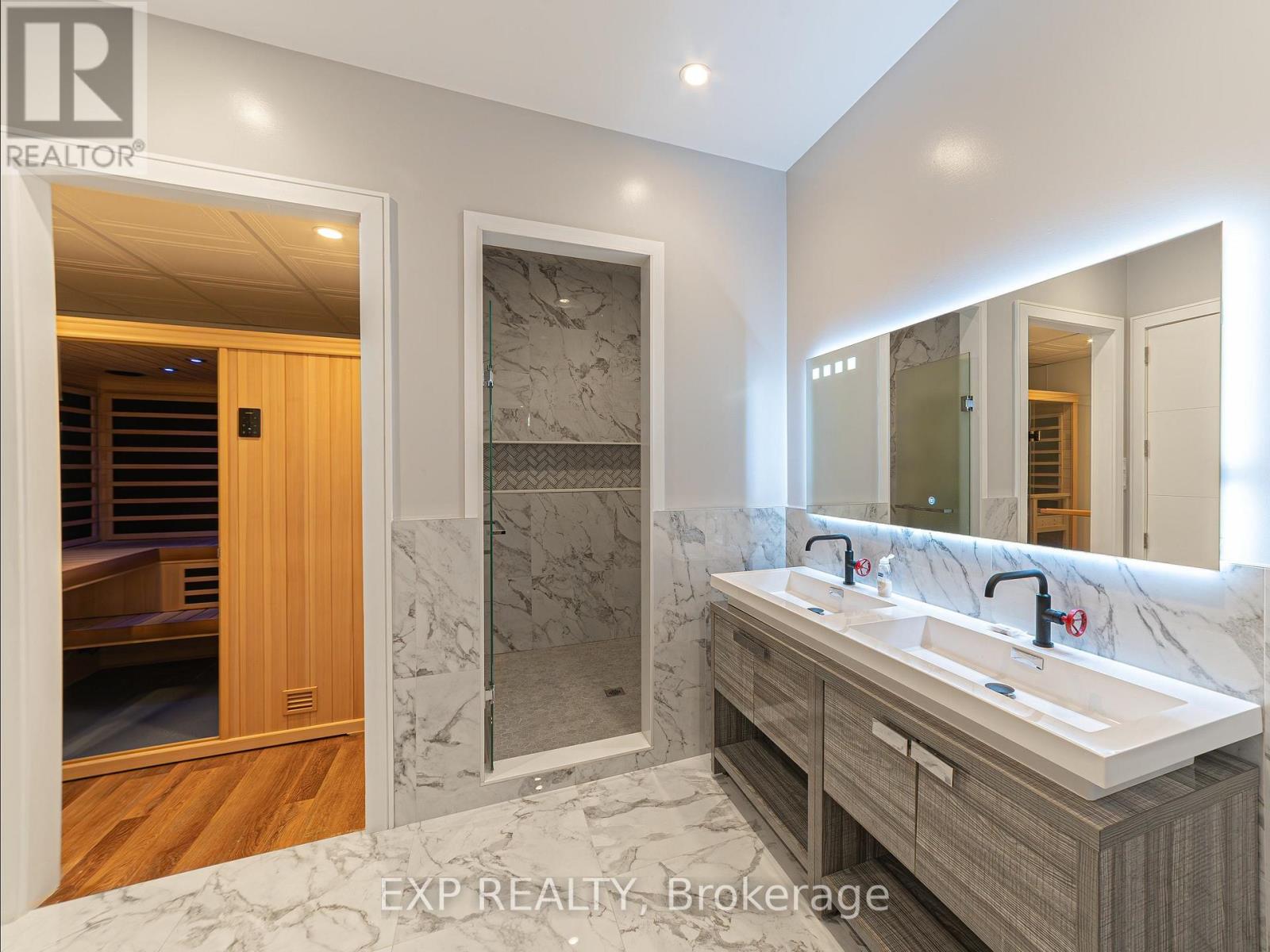 27 Prennan Avenue, Toronto (Islington-City Centre West), Ontario  M9B 4B7 - Photo 29 - W12217691