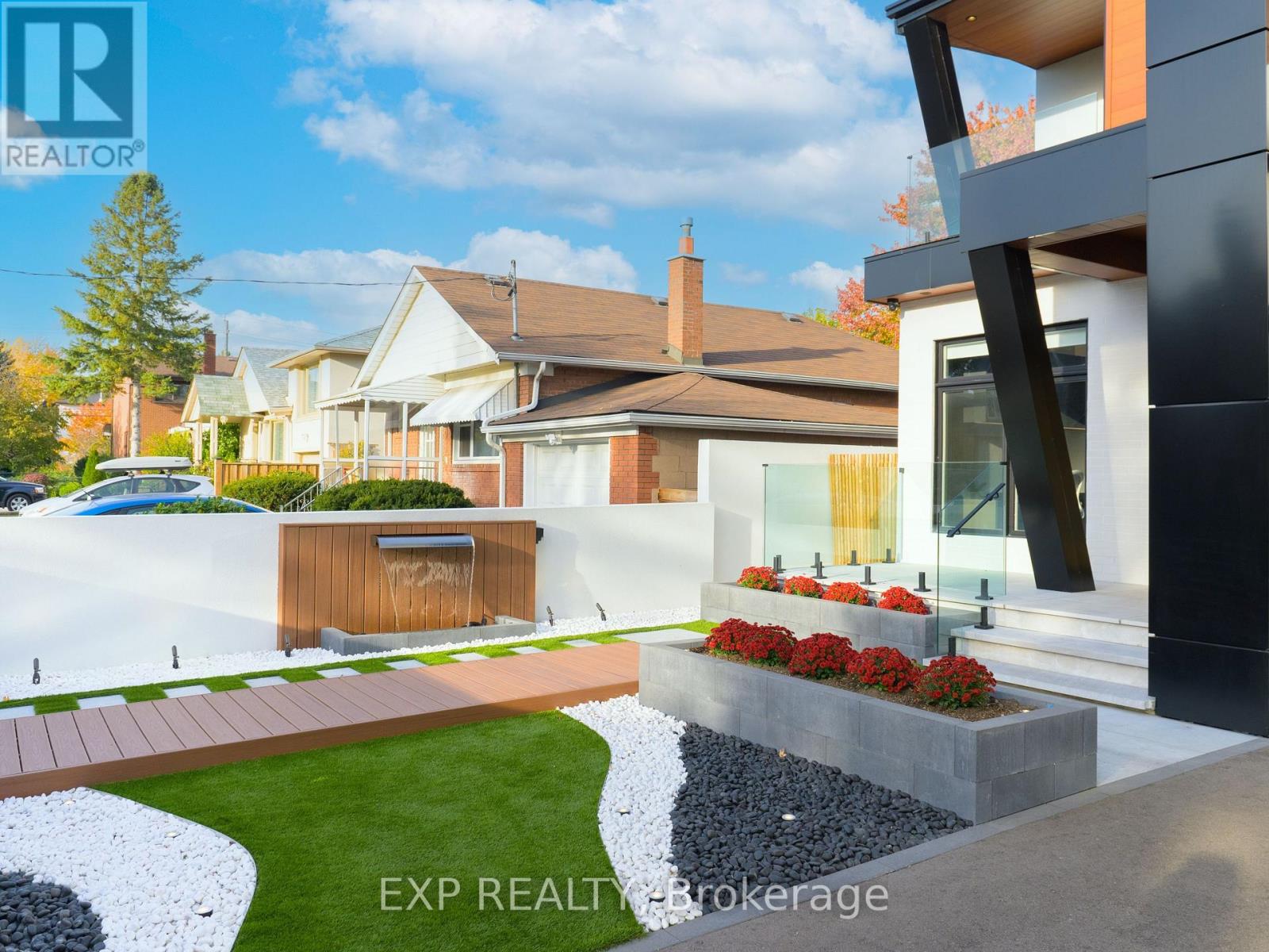 27 Prennan Avenue, Toronto (Islington-City Centre West), Ontario  M9B 4B7 - Photo 3 - W12217691