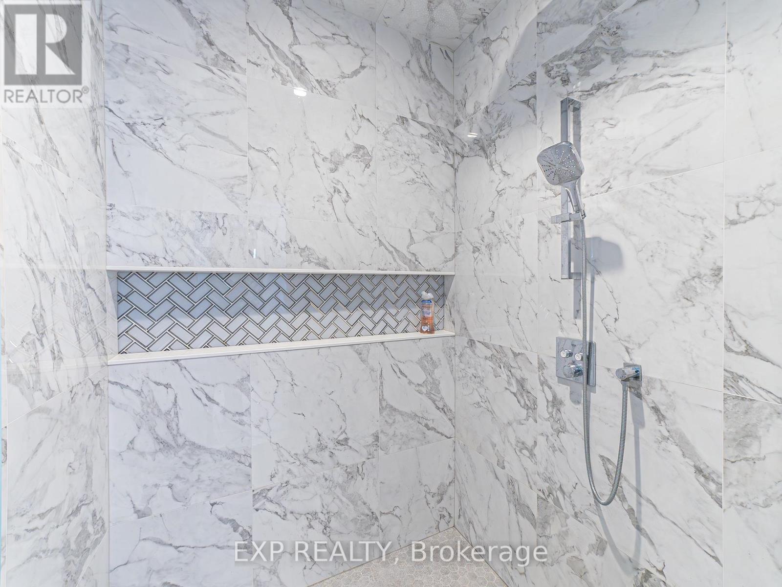 27 Prennan Avenue, Toronto (Islington-City Centre West), Ontario  M9B 4B7 - Photo 30 - W12217691