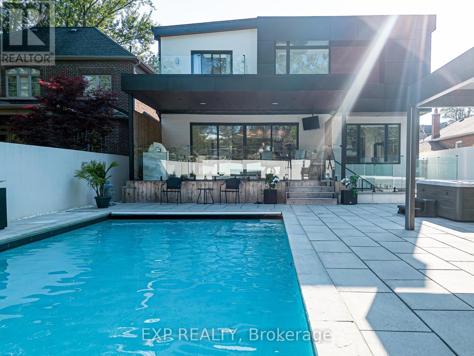 27 Prennan Avenue, Toronto (Islington-City Centre West), Ontario  M9B 4B7 - Photo 34 - W12217691