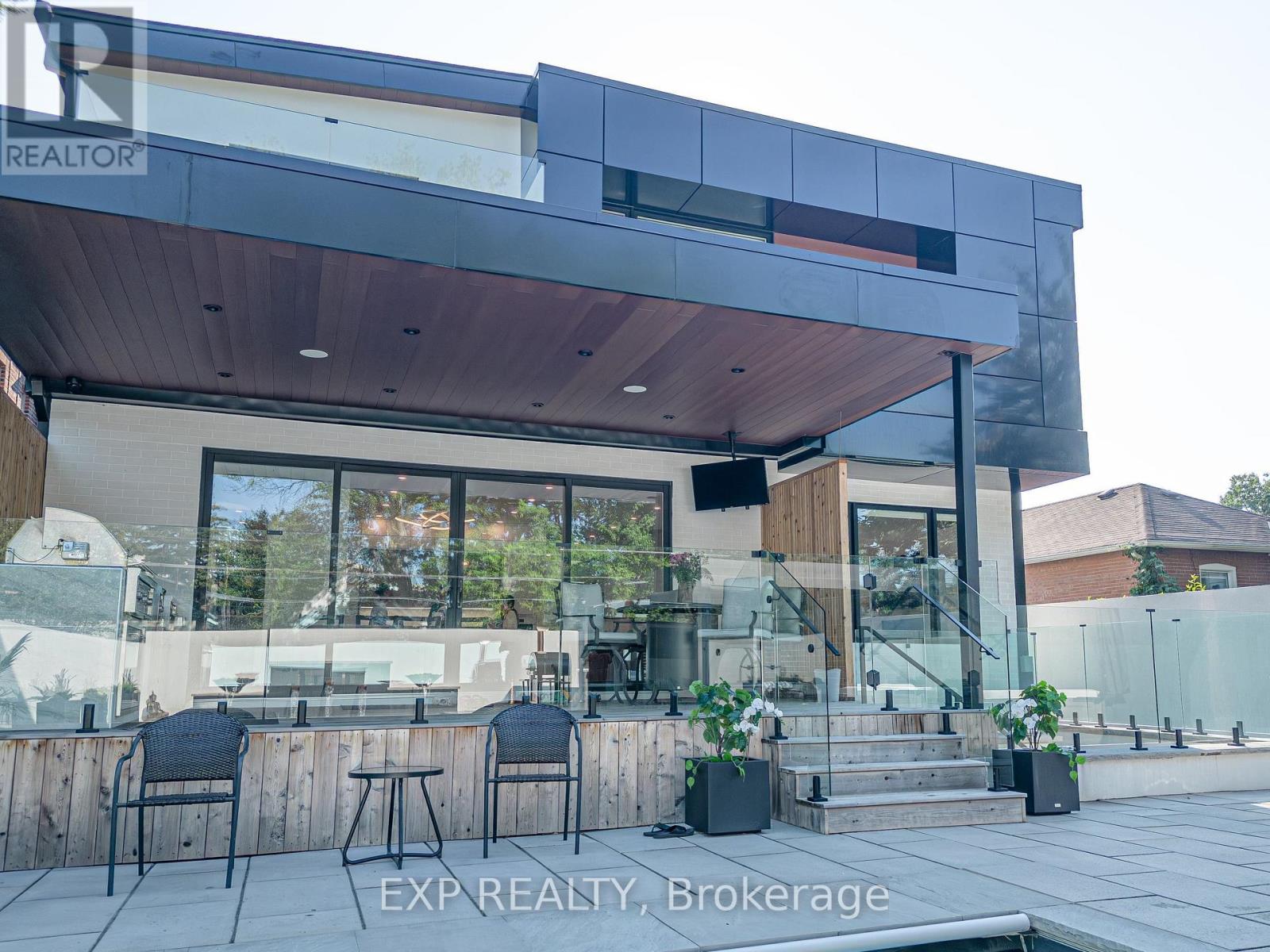 27 Prennan Avenue, Toronto (Islington-City Centre West), Ontario  M9B 4B7 - Photo 36 - W12217691
