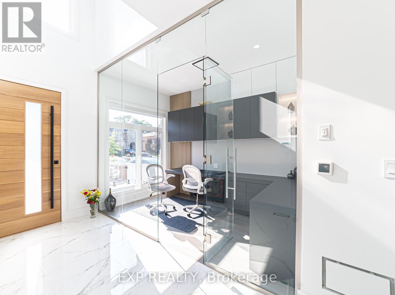 27 Prennan Avenue, Toronto (Islington-City Centre West), Ontario  M9B 4B7 - Photo 5 - W12217691