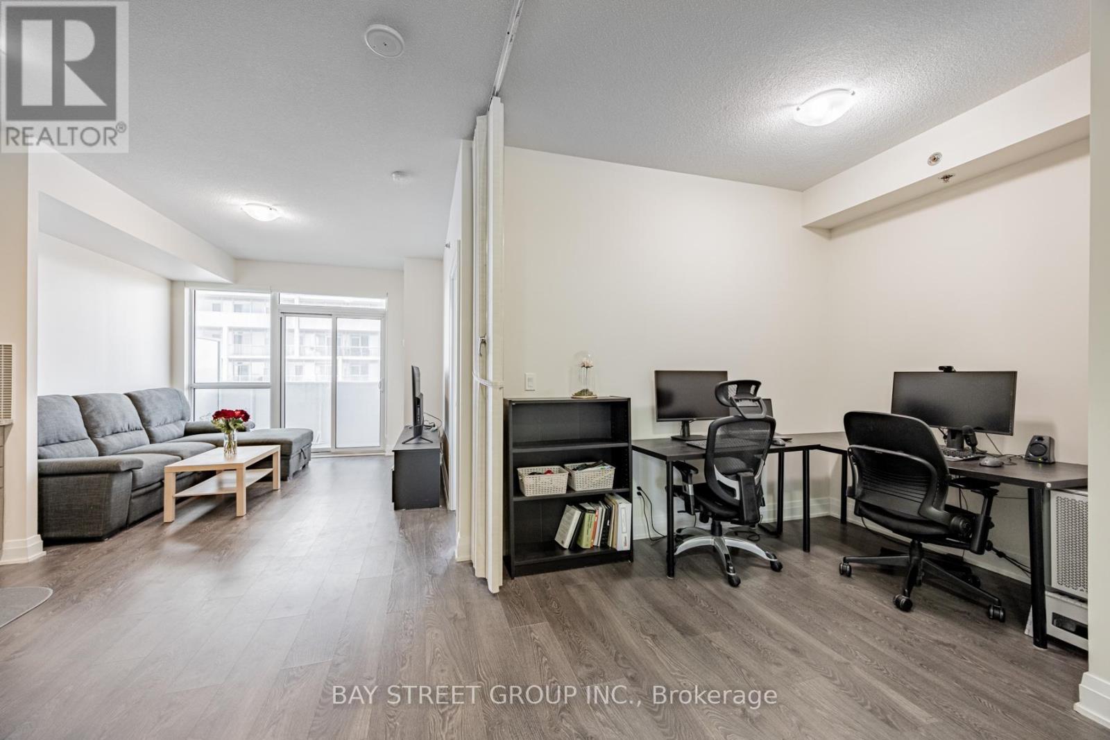 1201 - 55 Speers Road, Oakville (Qe Queen Elizabeth), Ontario  L6K 0H9 - Photo 16 - W12217701