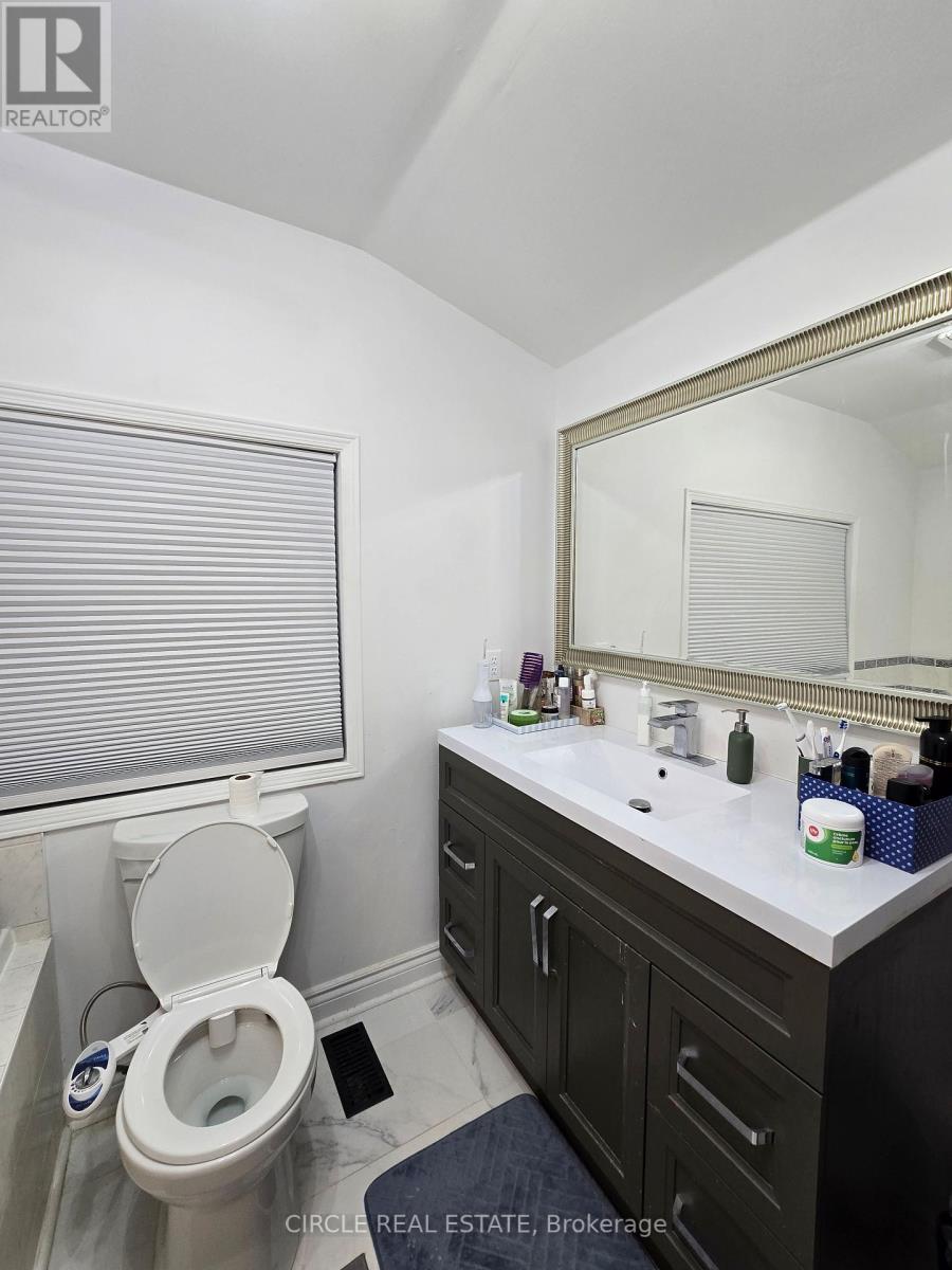 20 - 20 Spadina Road, Brampton, Ontario  L6X 4X6 - Photo 8 - W12217705