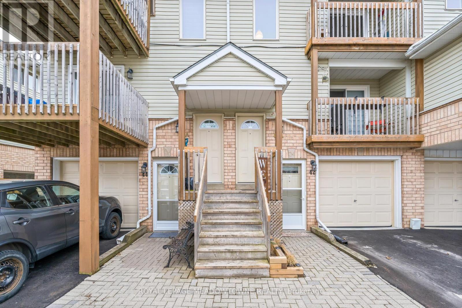 24 - 42a Stewart Maclaren Road, Halton Hills (Georgetown), Ontario  L7G 5L9 - Photo 2 - W12217715