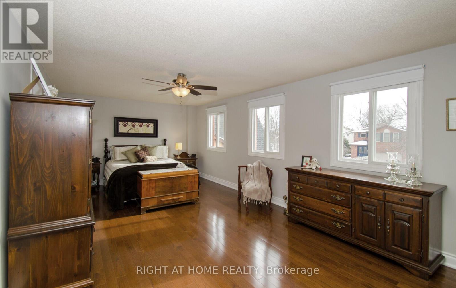 54 Ferguson Place, Brampton (Fletcher's West), Ontario  L6Y 2S9 - Photo 24 - W12217737