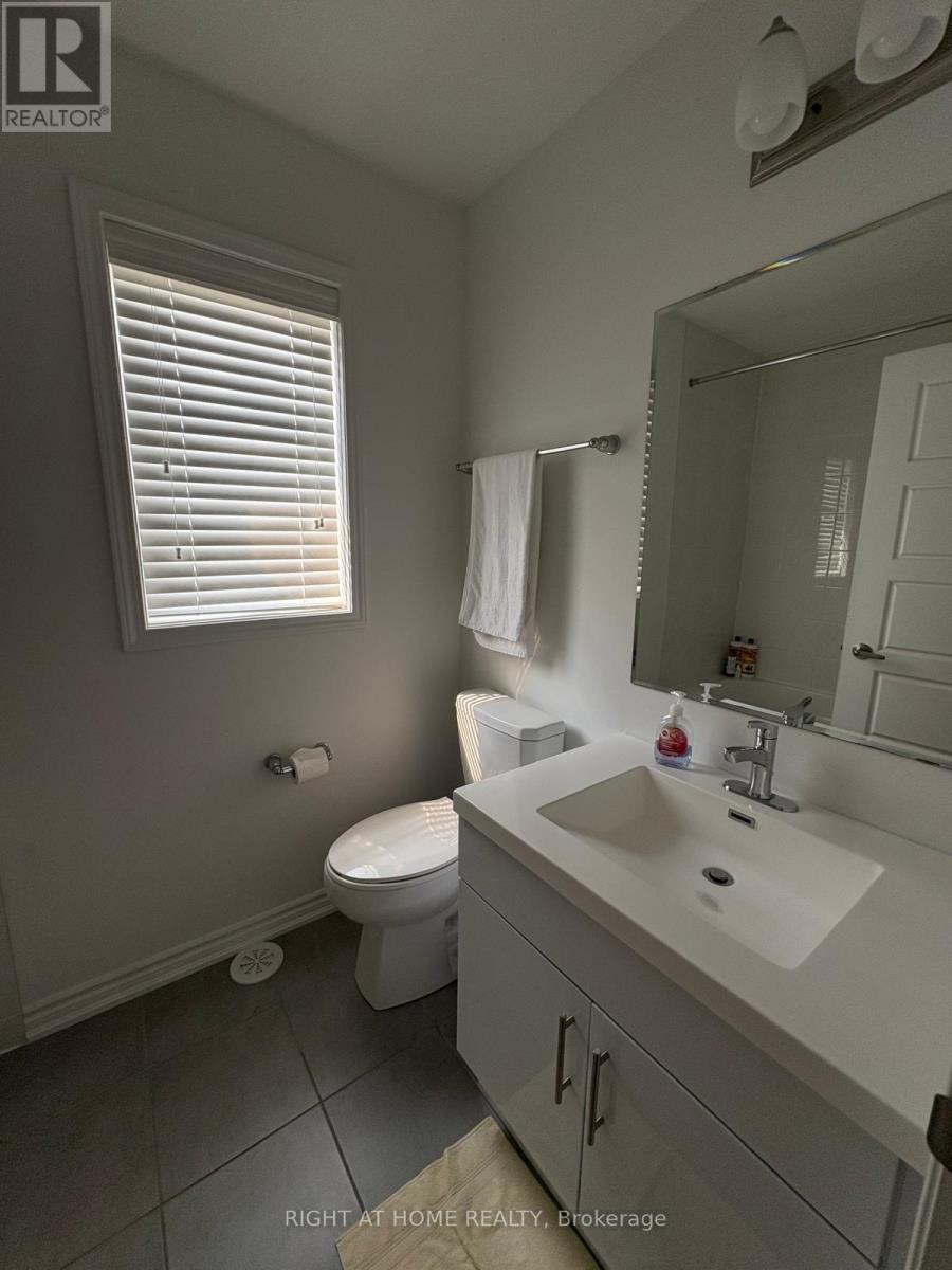 976 Hickory Crescent, Milton, Ontario  L9T 7E7 - Photo 13 - W12217760