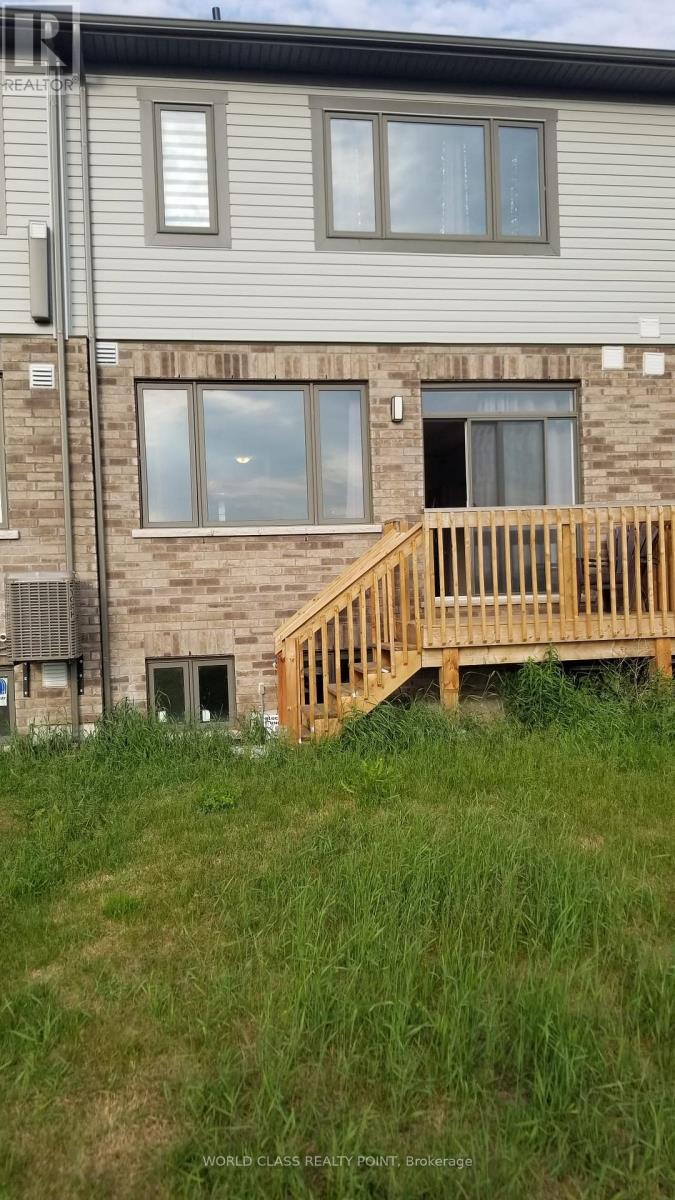 342 Bismark Drive, Cambridge, Ontario  N1S 0C6 - Photo 6 - X12217679