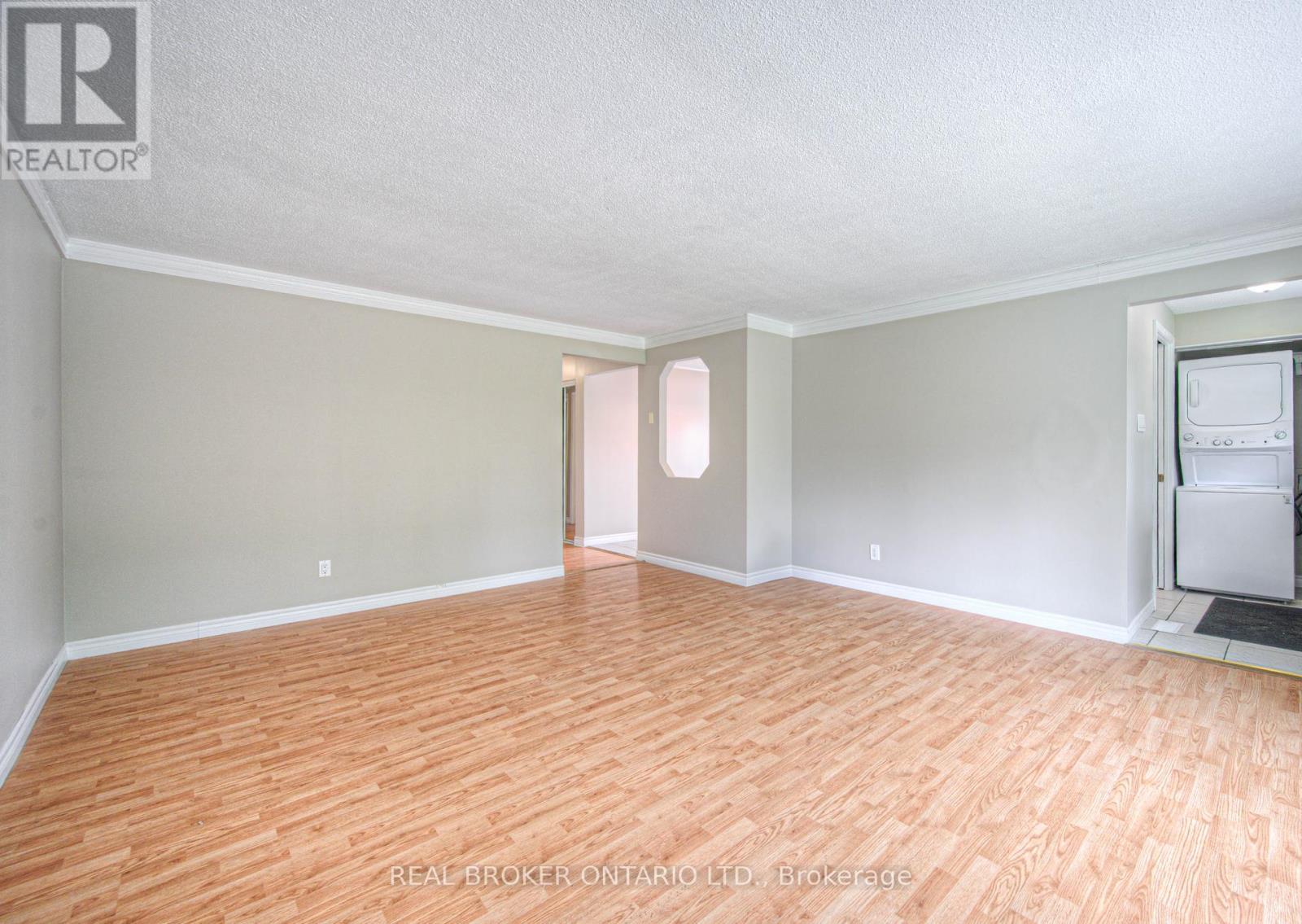 119 Kingswood Drive, Kitchener, Ontario  N2E 1B2 - Photo 15 - X12217722