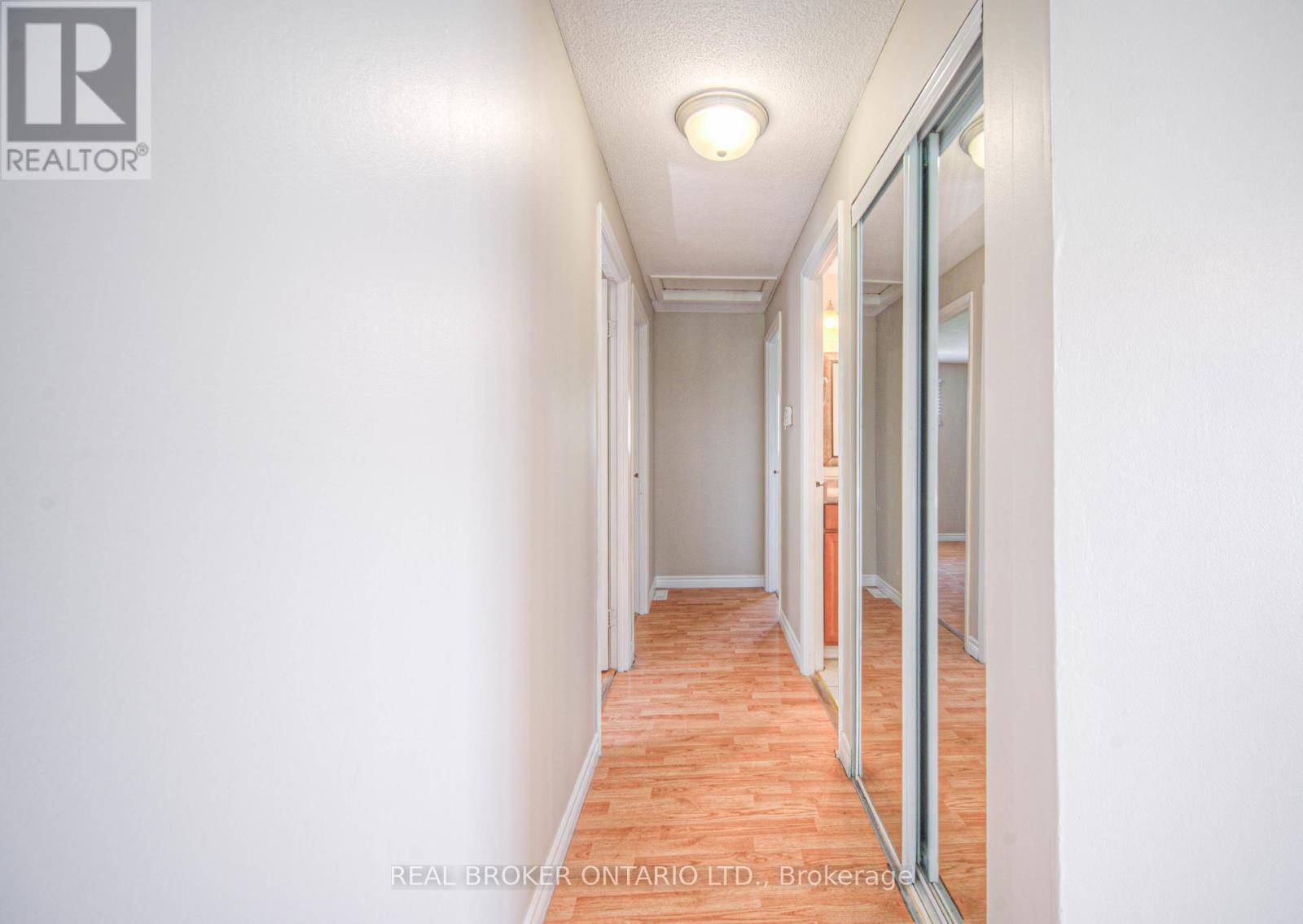 119 Kingswood Drive, Kitchener, Ontario  N2E 1B2 - Photo 16 - X12217722