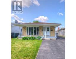 119 KINGSWOOD DRIVE, Kitchener, Ontario