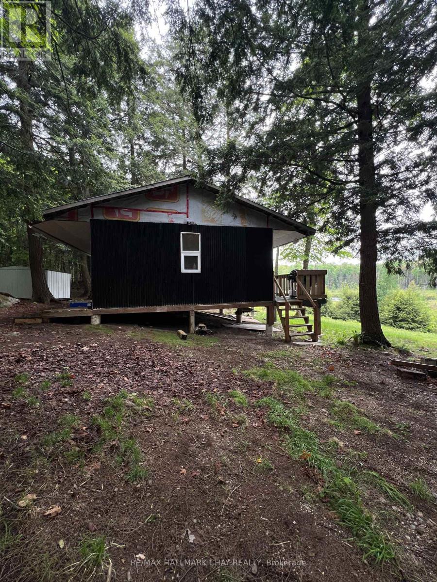 0 Chapman Strong Road, Magnetawan, Ontario  P0A 1Z0 - Photo 2 - X12217739