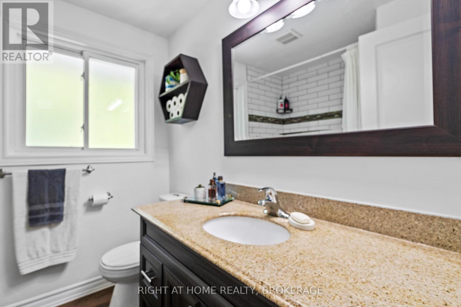 19 Beechwood Road, Cambridge, Ontario  N1S 3S1 - Photo 22 - X12217743