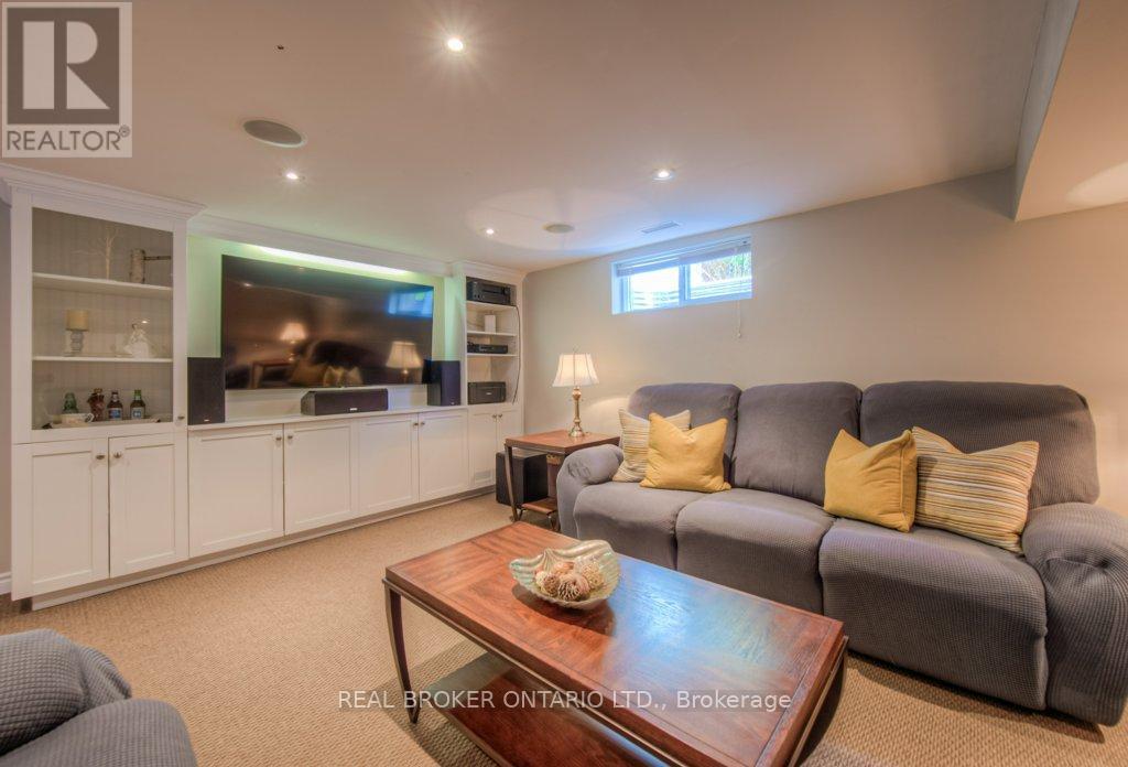 1212 Queen's Boulevard, Kitchener, Ontario  N2M 1C3 - Photo 27 - X12217756