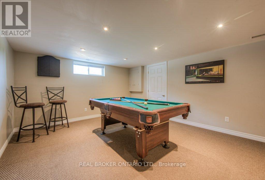1212 Queen's Boulevard, Kitchener, Ontario  N2M 1C3 - Photo 29 - X12217756