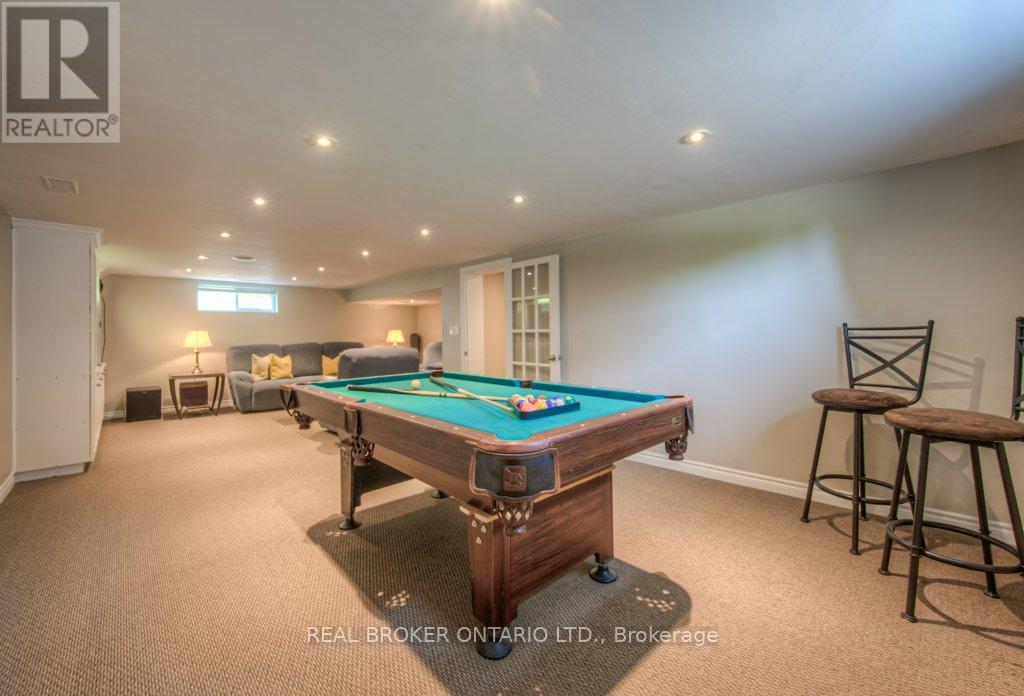 1212 Queen's Boulevard, Kitchener, Ontario  N2M 1C3 - Photo 30 - X12217756