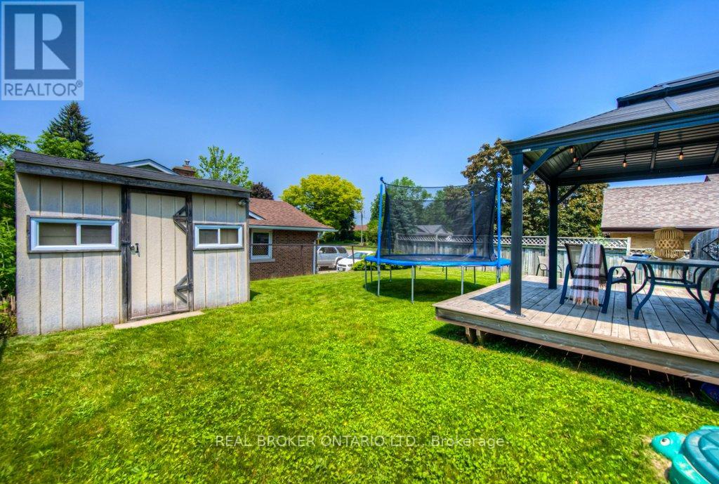 1212 Queen's Boulevard, Kitchener, Ontario  N2M 1C3 - Photo 39 - X12217756