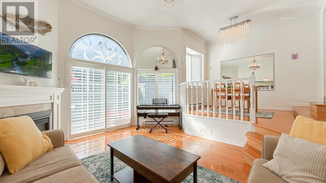 109 216 E 6th Street, North Vancouver, British Columbia  V7L 1P5 - Photo 5 - R3015090