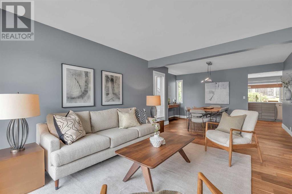 Property at 129 Edgebrook Gardens NW image 5
