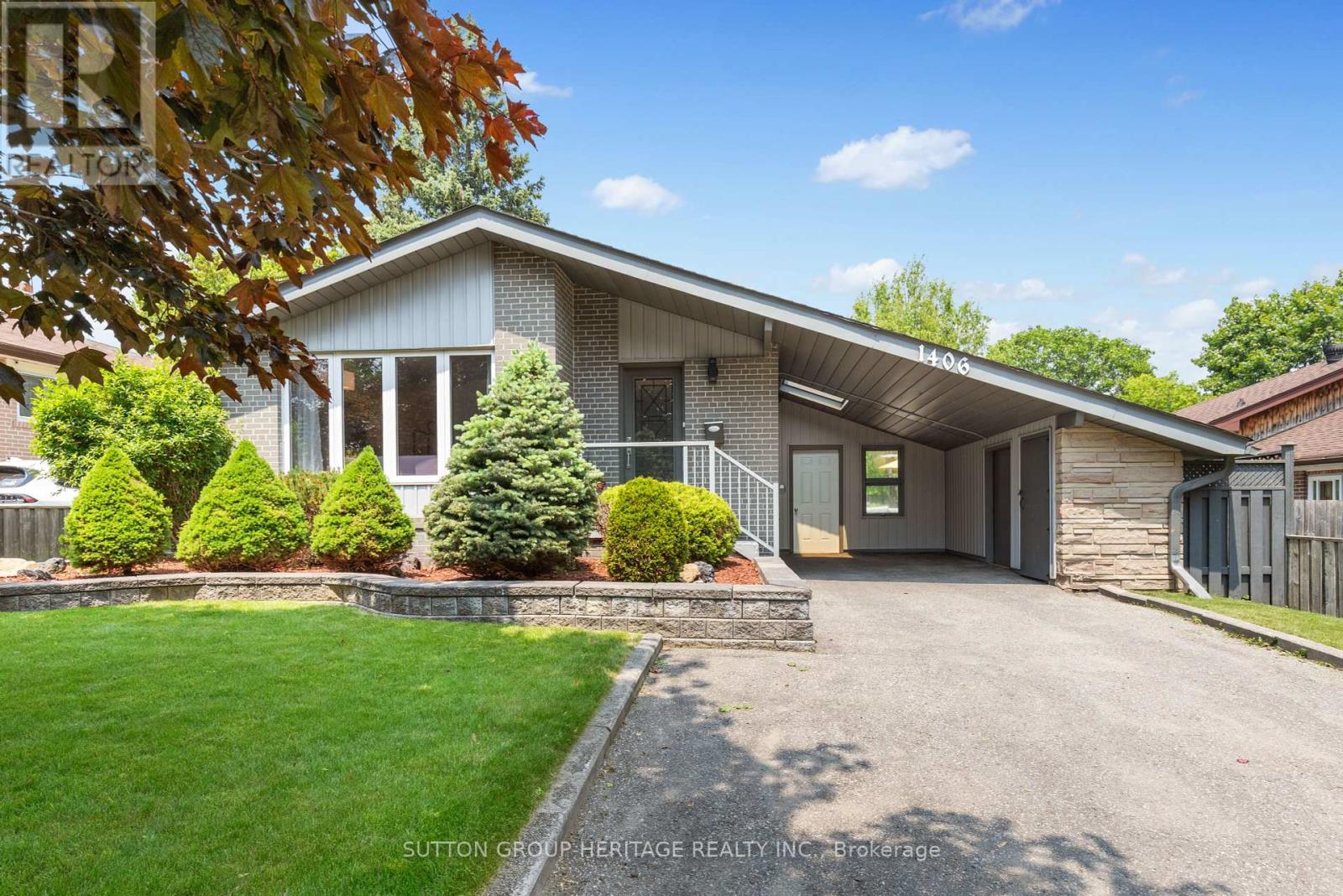1406 COLMAR AVENUE, Pickering, Ontario