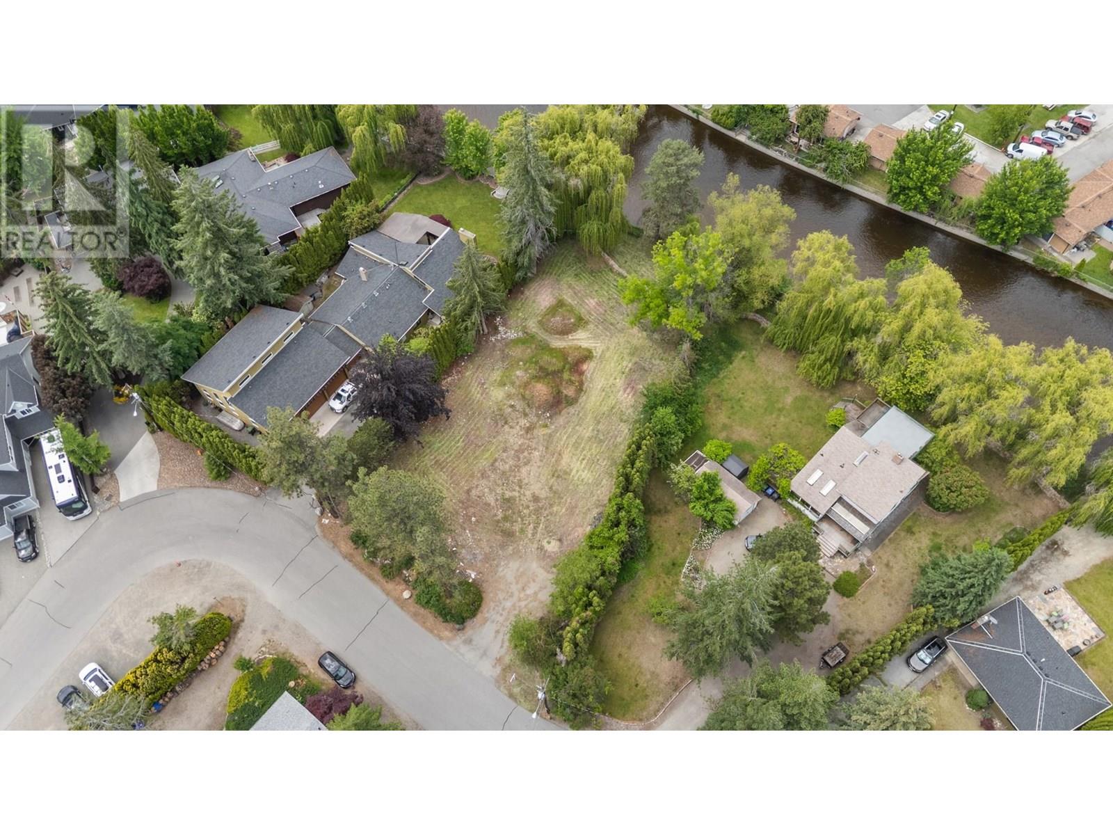569 Radant Road Unit# 1, Kelowna, British Columbia  V1W 1A1 - Photo 11 - 10351476