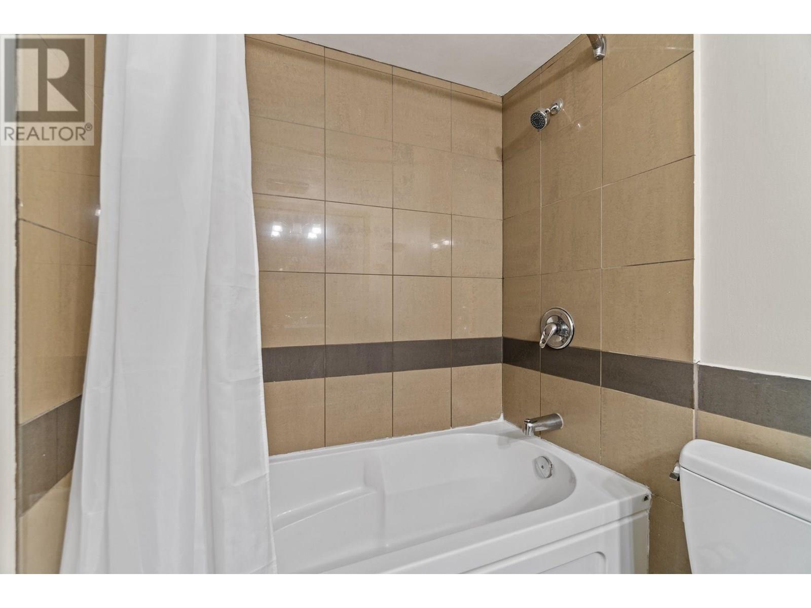 202 250 W 1st Street, North Vancouver, British Columbia  V7M 1B4 - Photo 15 - R3013127