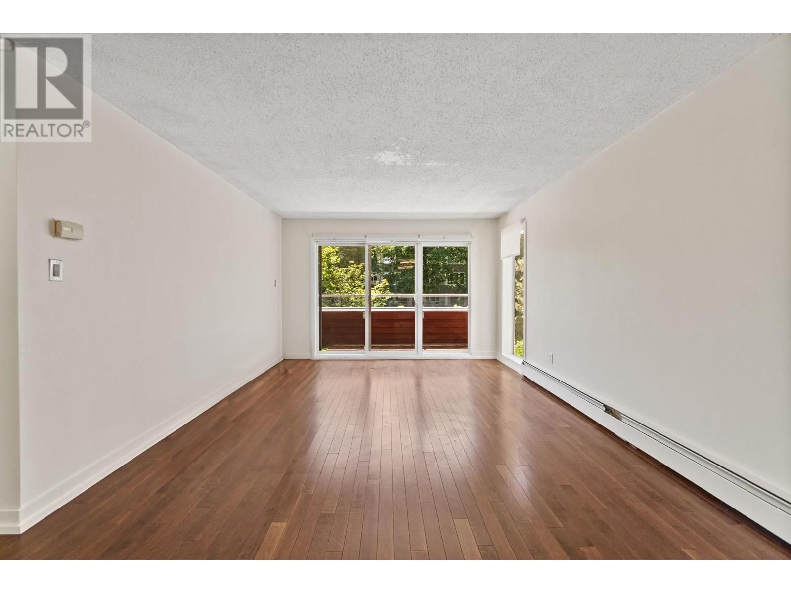 202 250 W 1st Street, North Vancouver, British Columbia  V7M 1B4 - Photo 4 - R3013127