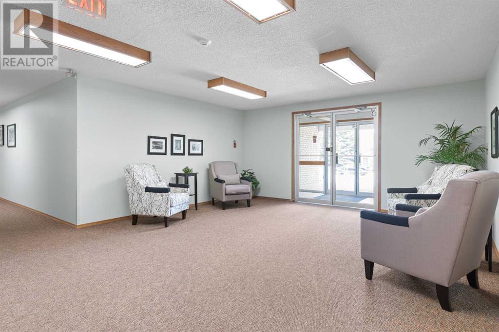 103, 410 7 Street Sw, High River, Alberta  T1V 1B7 - Photo 2 - A2229497
