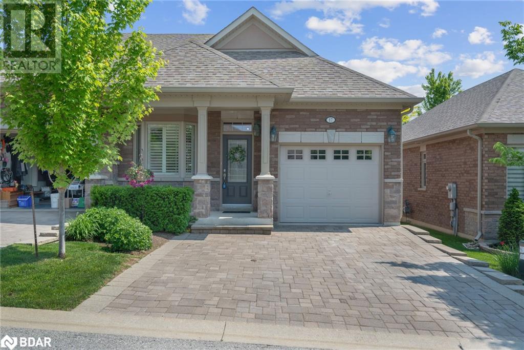 17 HILLCREST Drive, new tecumseth, Ontario