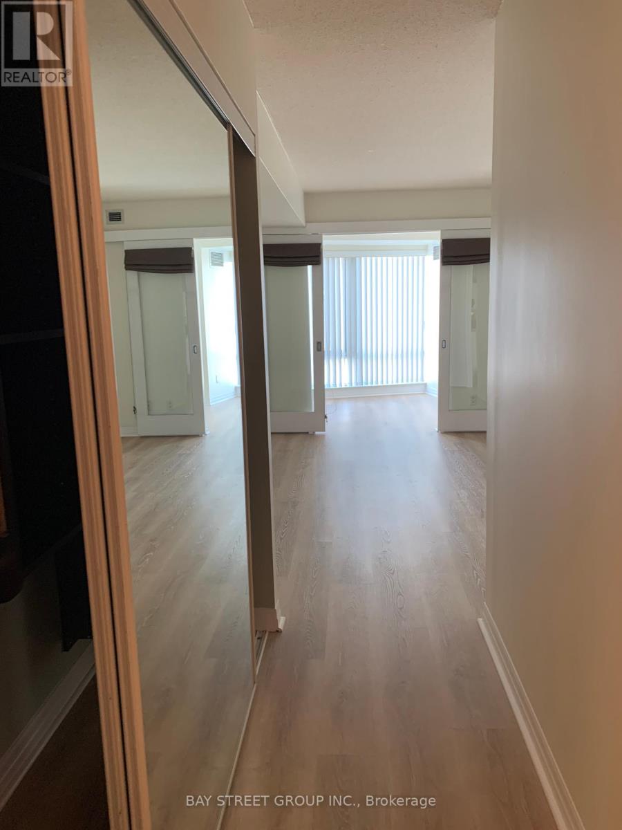 2203 - 210 Victoria Street, Toronto, Ontario  M5B 2R3 - Photo 6 - C12174427