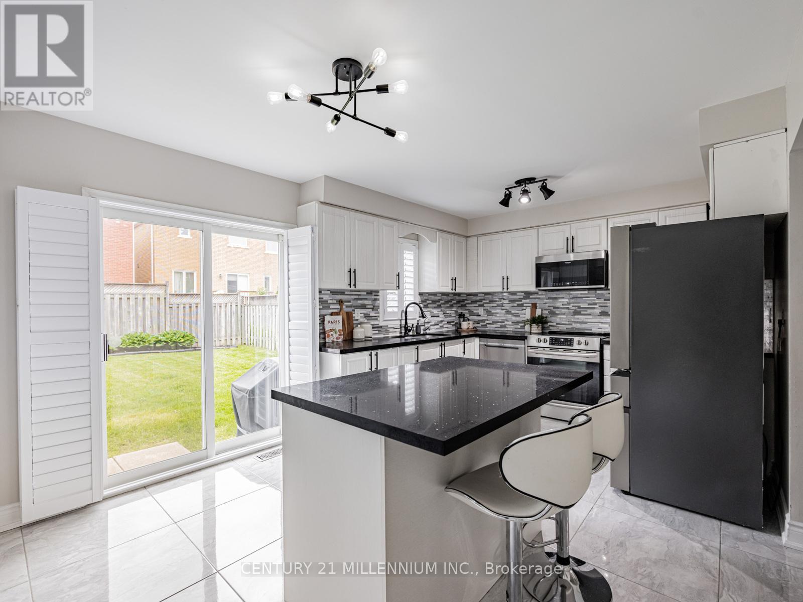 325 Marshall Crescent, Orangeville, Ontario  L9W 4Y3 - Photo 10 - W12214315
