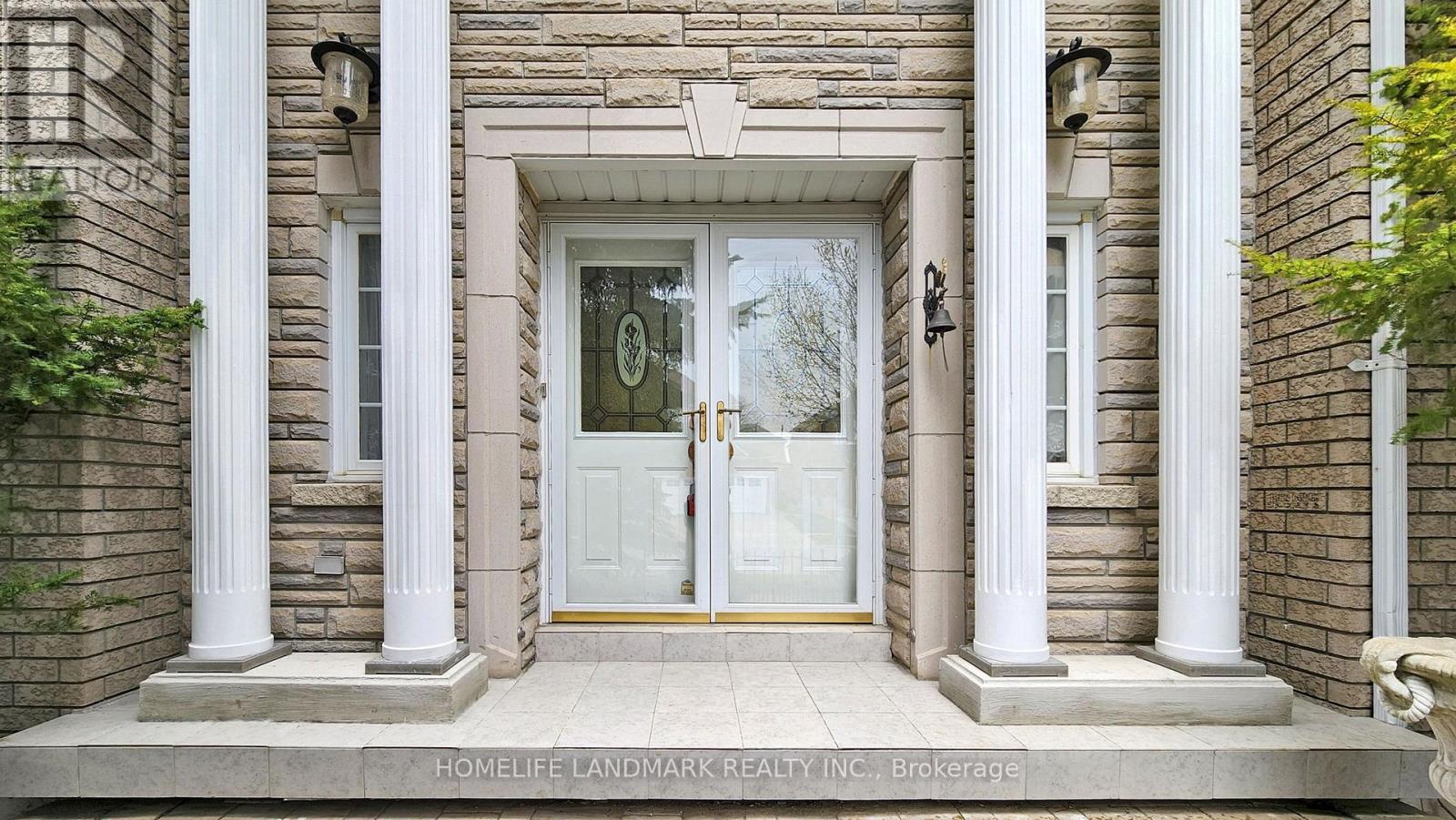 24 Todd Road, Ajax (Central West), Ontario  L1T 4C6 - Photo 2 - E12217780