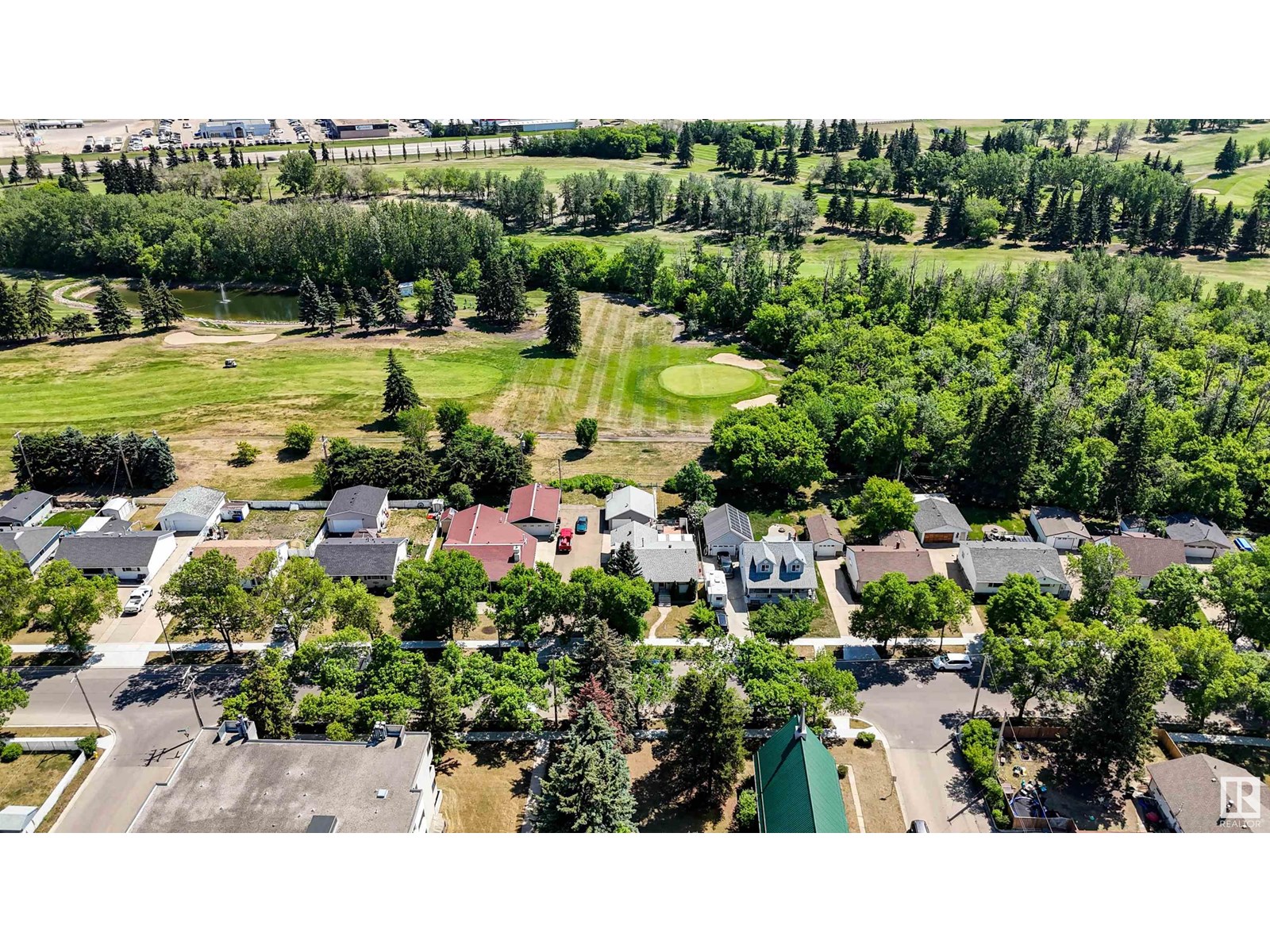 19 Lowe Av, Fort Saskatchewan, Alberta  T8L 2K9 - Photo 3 - E4426026