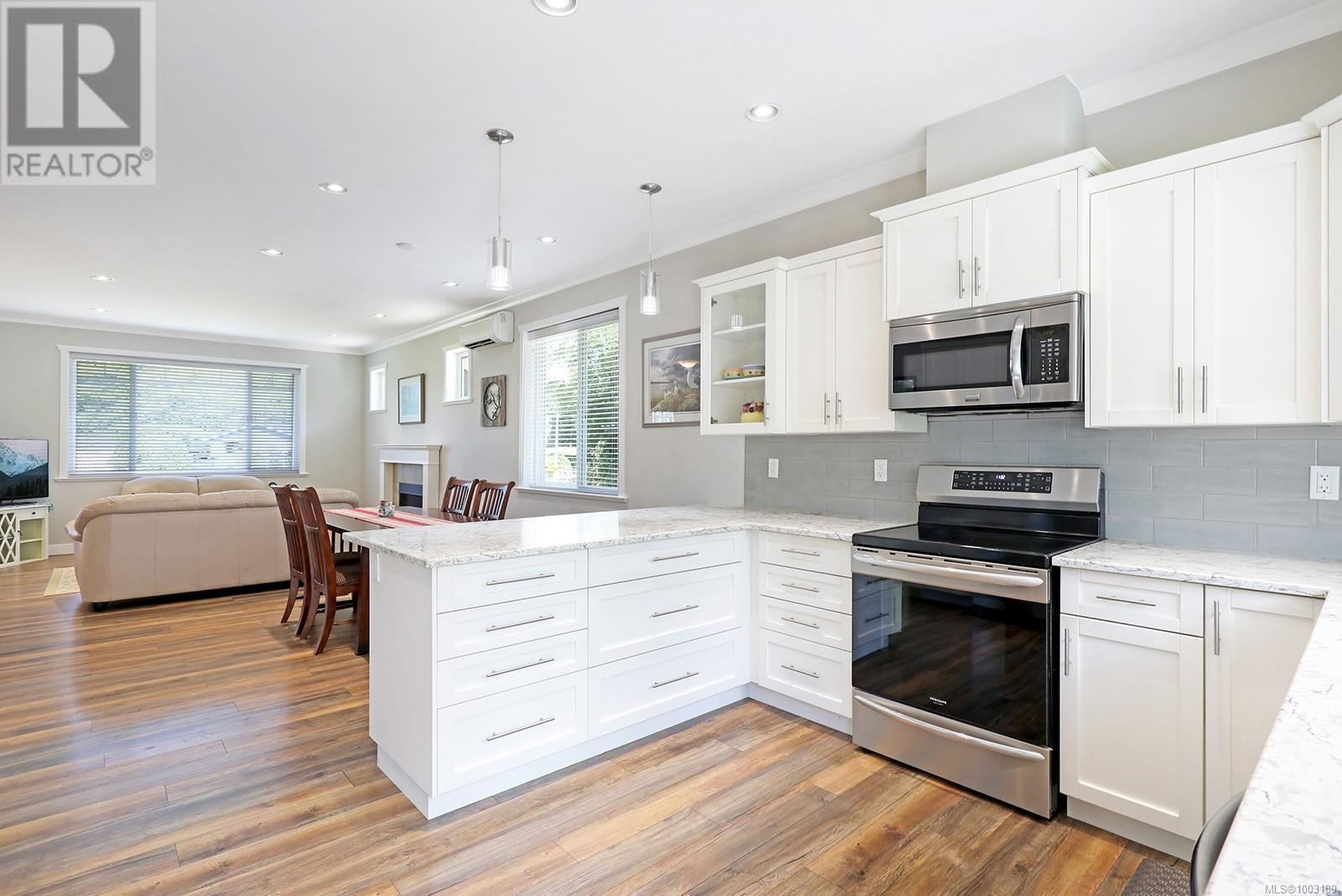 3050/3048 Bood Rd, Courtenay, British Columbia  V9N 9V2 - Photo 17 - 1003189