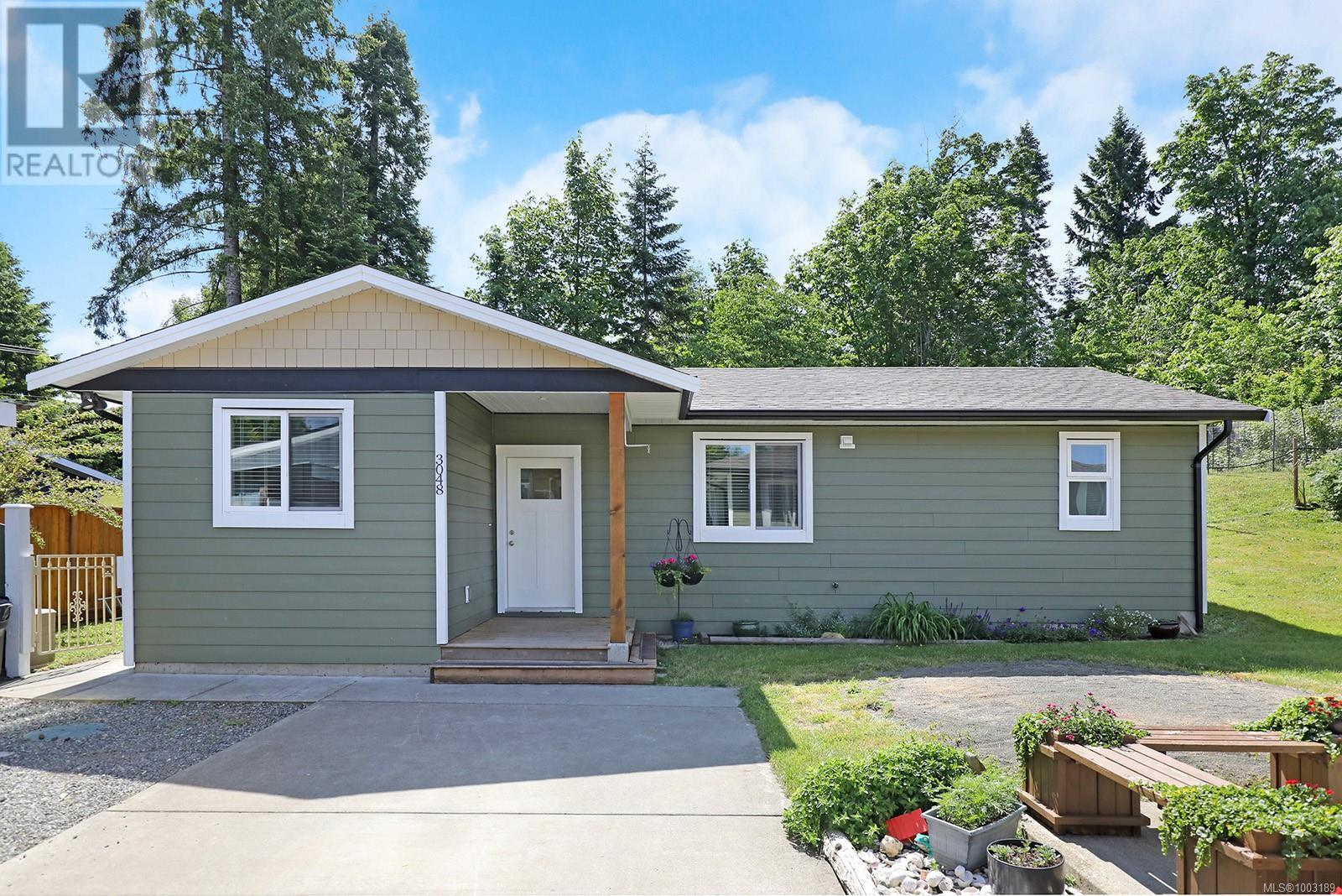 3050/3048 Bood Rd, Courtenay, British Columbia  V9N 9V2 - Photo 2 - 1003189