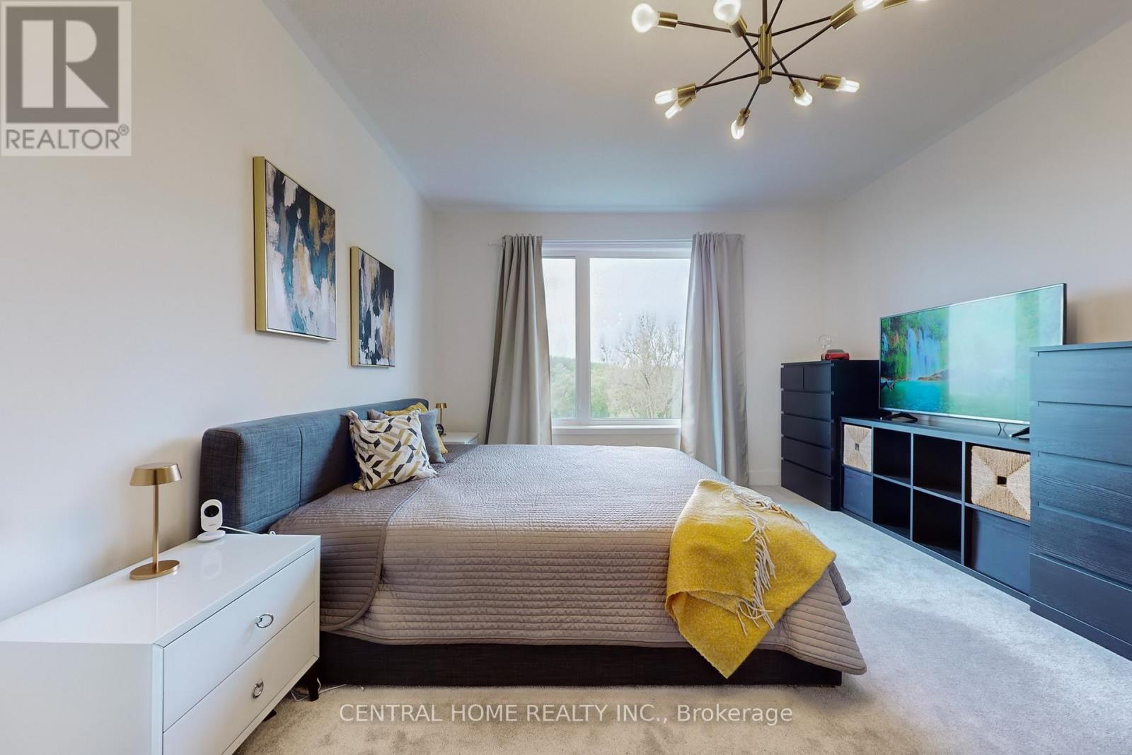 17 Knollview Lane, Richmond Hill, Ontario  L4E 1H7 - Photo 19 - N12217781