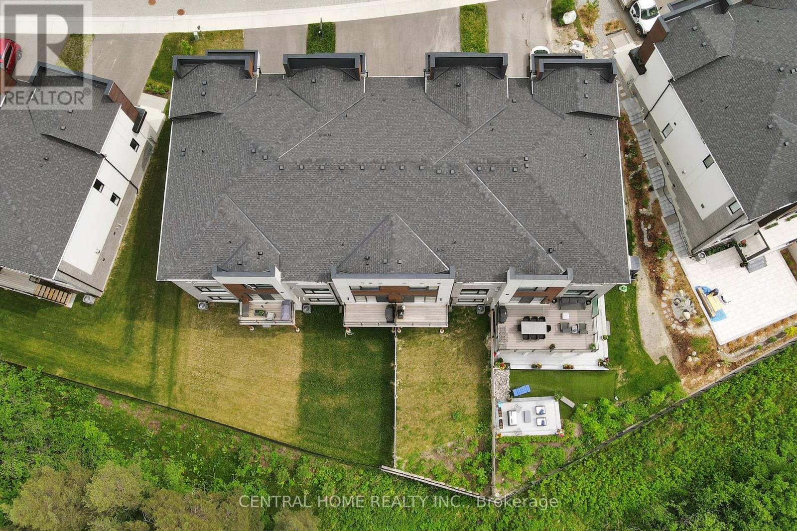 17 Knollview Lane, Richmond Hill, Ontario  L4E 1H7 - Photo 39 - N12217781