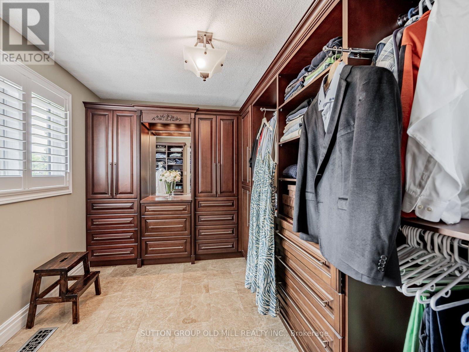 2965 Mulberry Drive, Oakville, Ontario  L6J 7H8 - Photo 20 - W12200609