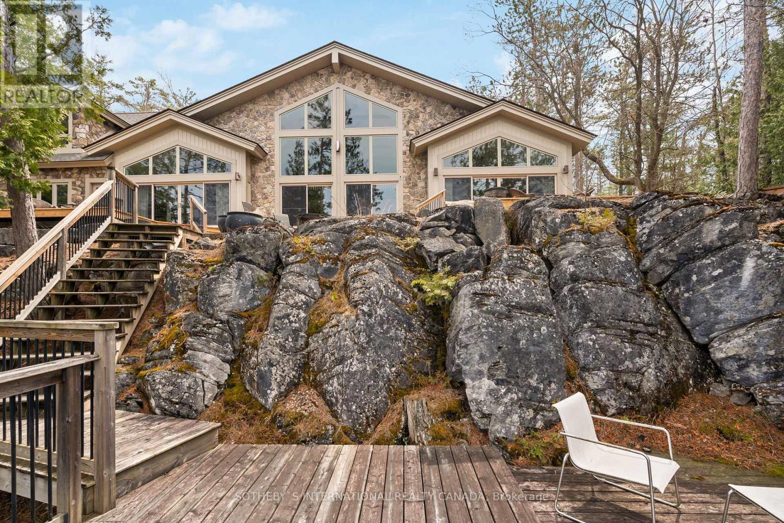 1827 Crystal Lake Road, Trent Lakes, Ontario  K0M 2A0 - Photo 3 - X12070014