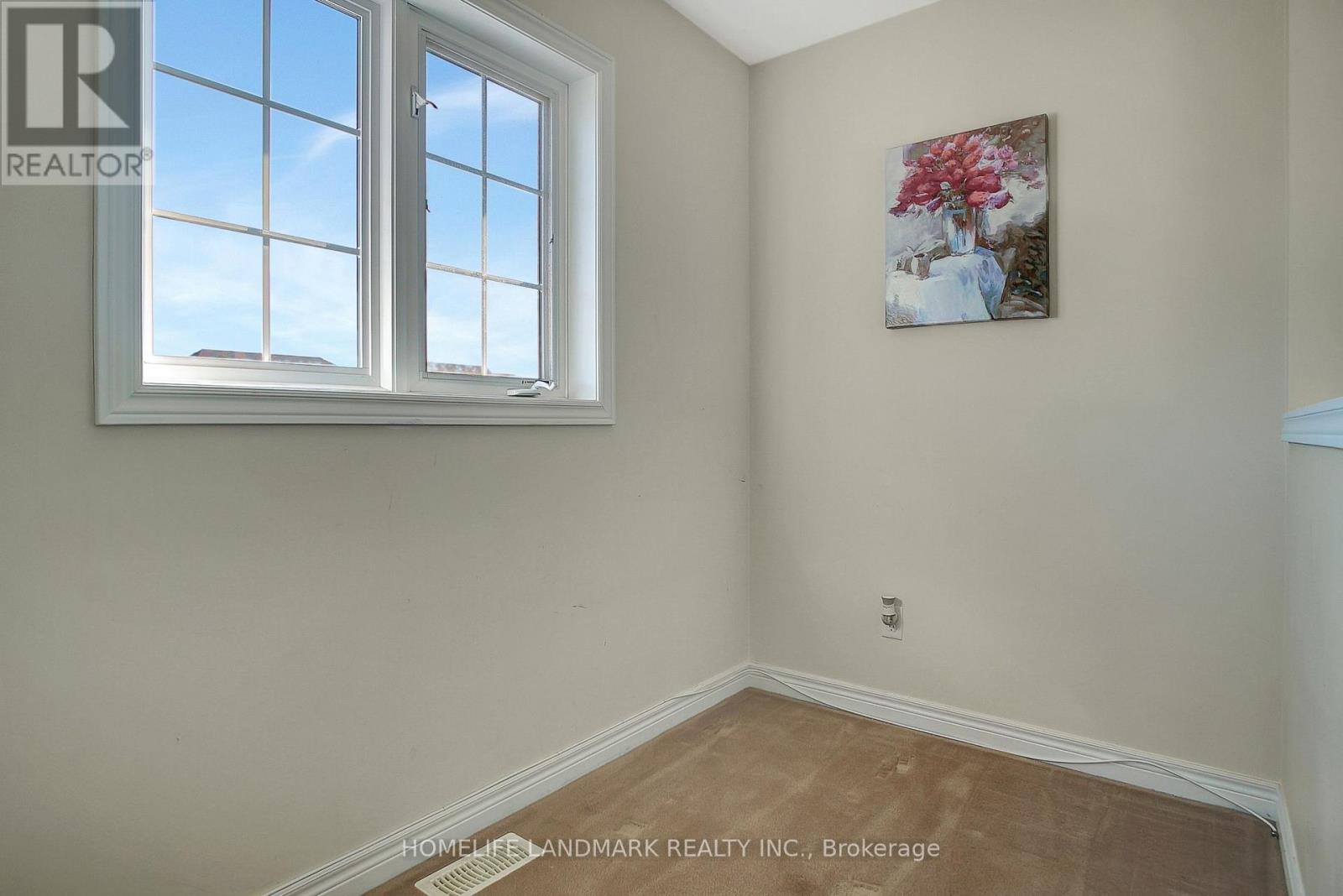 328 Vincent Drive, North Dumfries, Ontario  N0B 1E0 - Photo 12 - X12217767