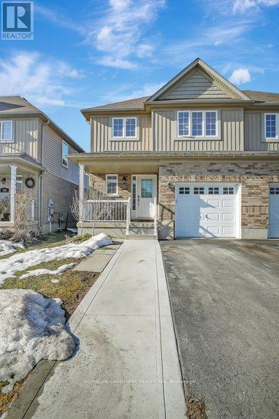328 Vincent Drive, North Dumfries, Ontario  N0B 1E0 - Photo 2 - X12217767