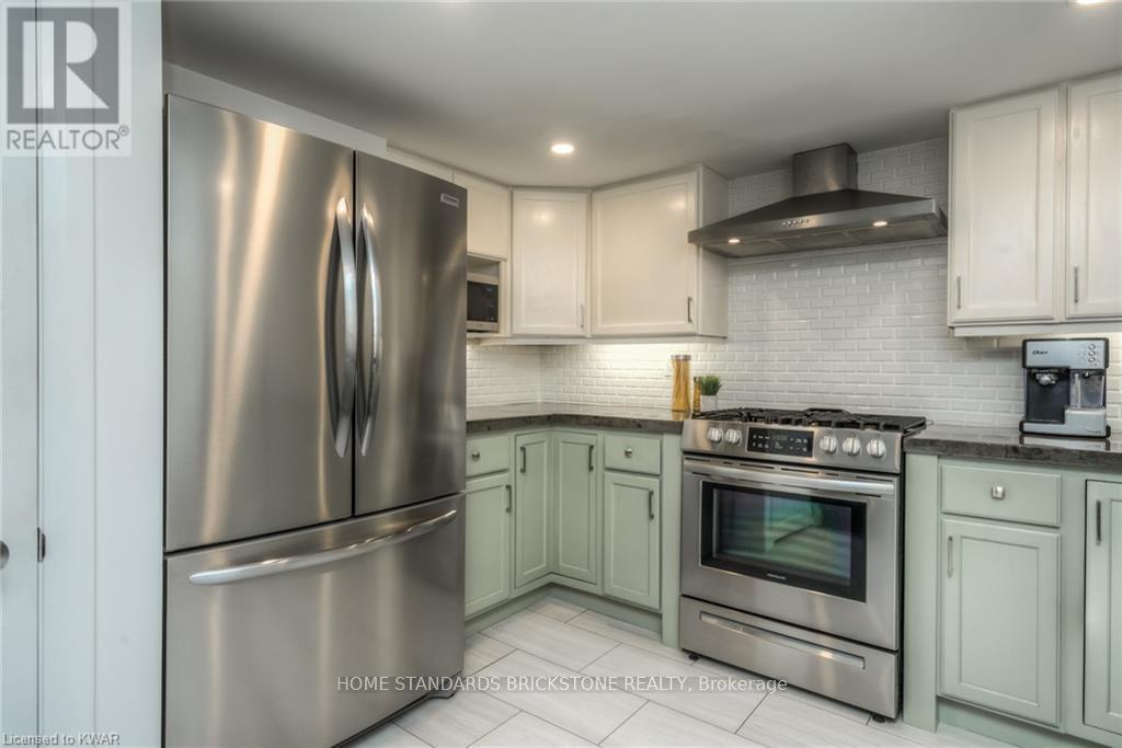 261 Fountain Street N, Cambridge, Ontario  N3H 1H7 - Photo 13 - X12217773