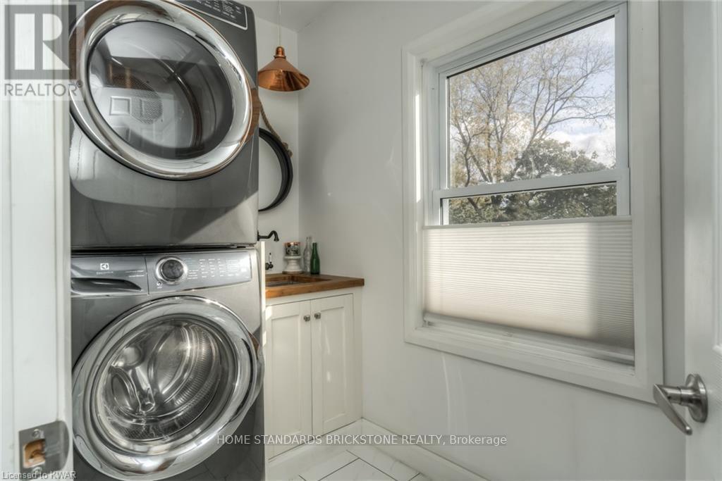 261 Fountain Street N, Cambridge, Ontario  N3H 1H7 - Photo 25 - X12217773
