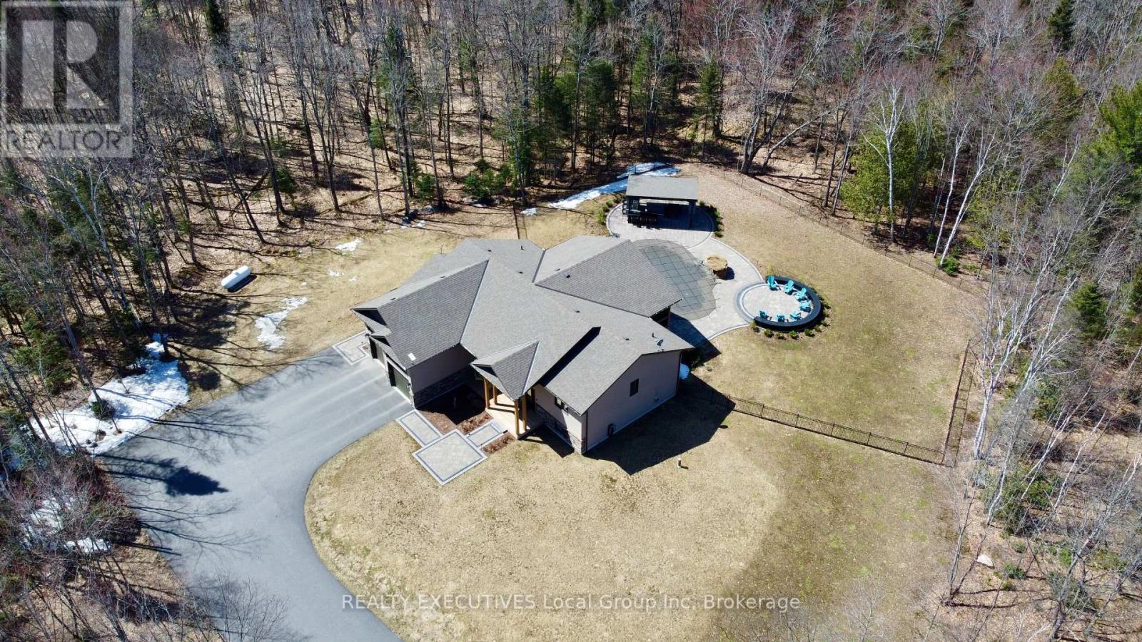 135 Hillside Lake Road, North Bay, Ontario  P1B 8G2 - Photo 36 - X12126712