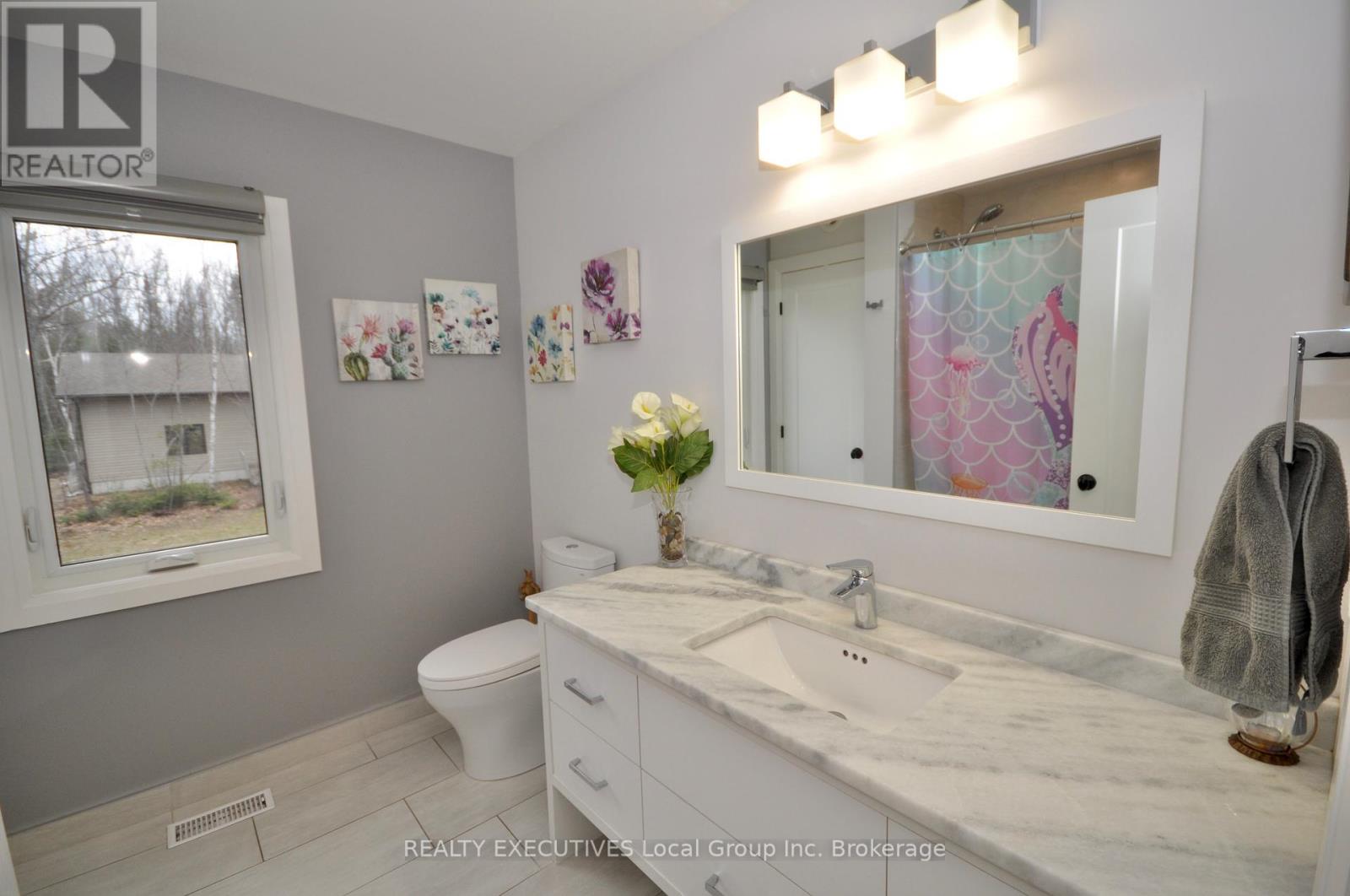 135 Hillside Lake Road, North Bay, Ontario  P1B 8G2 - Photo 19 - X12126712