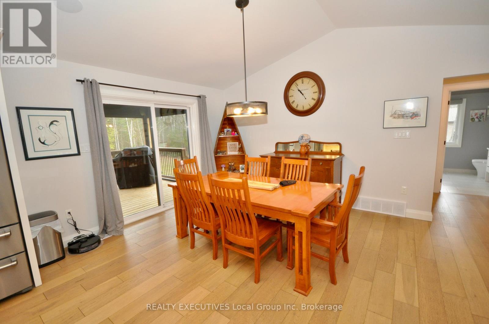 135 Hillside Lake Road, North Bay, Ontario  P1B 8G2 - Photo 9 - X12126712