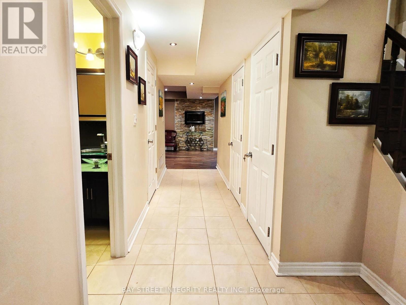 3956 Deepwood Heights, Mississauga (Churchill Meadows), Ontario  L5M 6L9 - Photo 37 - W12217748